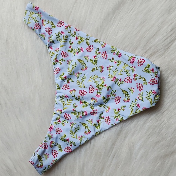 J. CREW Curved-Waist Cheeky Bikini Bottom Cloud Meadow Floral Women's SMALL NWT - Picture 4 of 12